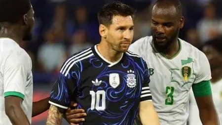 Argentina vence Mauritânia com time misto e observa novas opções para a Copa
